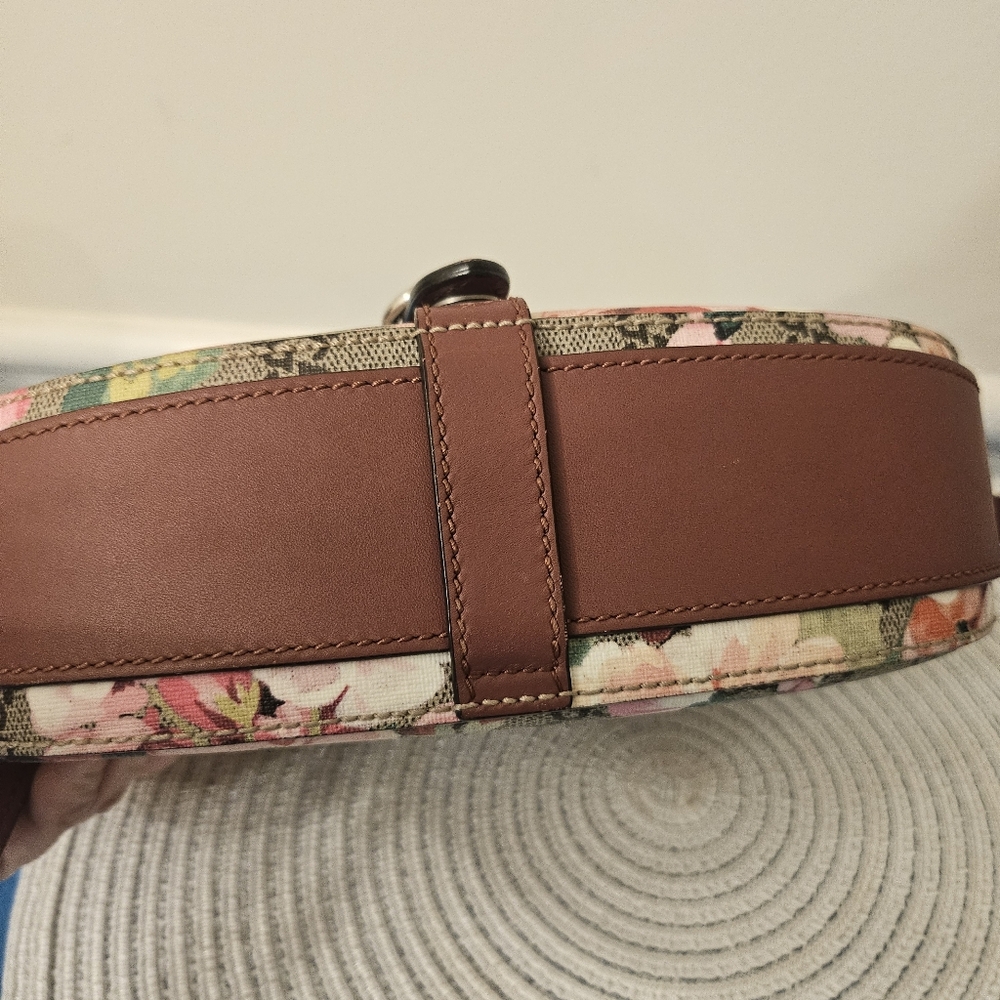 🌸 Gucci GG Blooms Saddle Bag – Rare Style – Authentic 🌸 - Picture 6 of 10